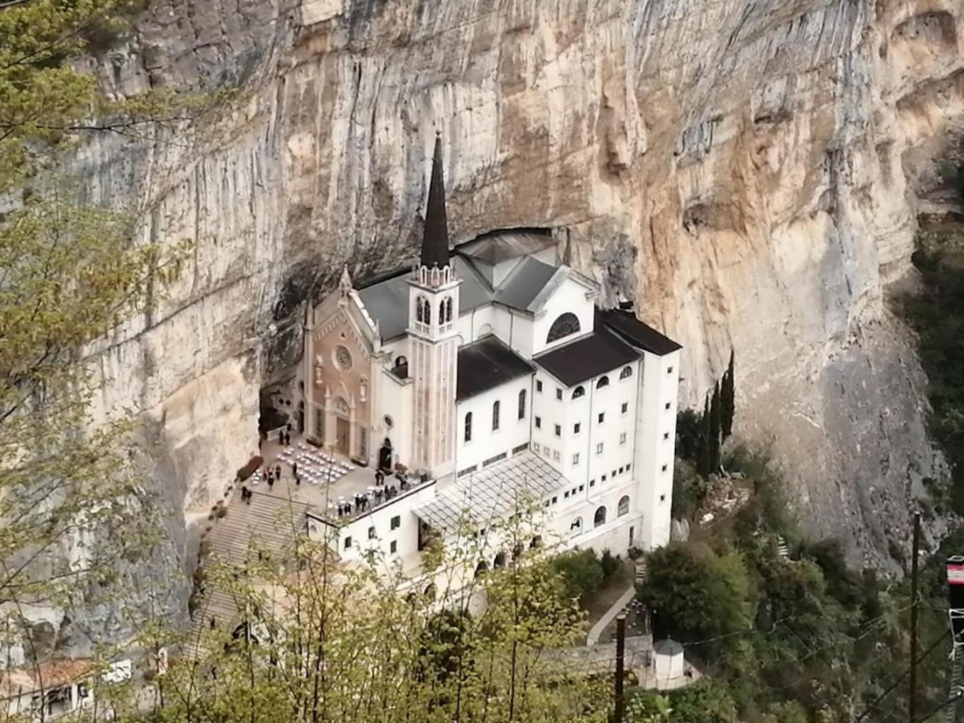 Casa Dell'Alpino Villa Caprino Veronese Esterno foto